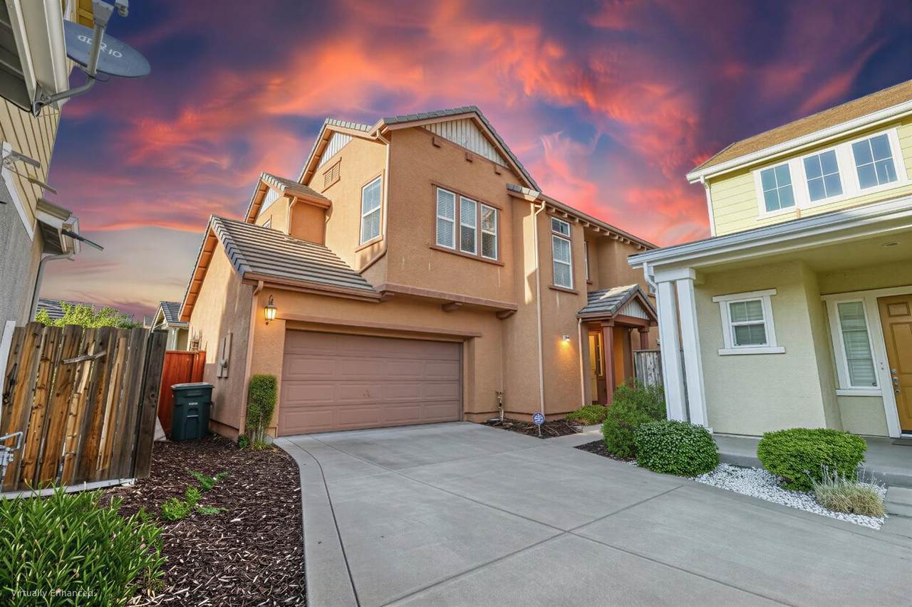 9387 Vintner Circle - Photo 1