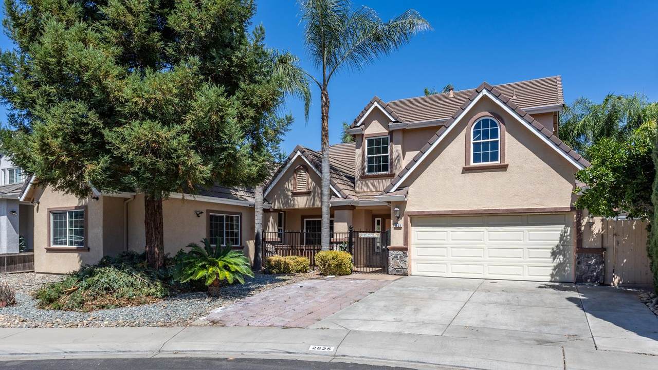 2825 Donner Trail - Photo 1