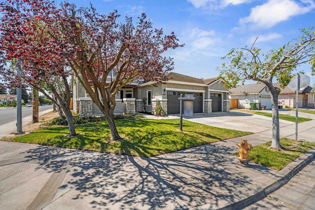https://bt-photos.global.ssl.fastly.net/sacramento/1280_boomver_1_561215234-2.jpg