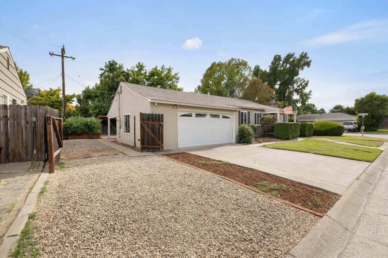 https://bt-photos.global.ssl.fastly.net/sacramento/1280_boomver_1_561215376-2.jpg