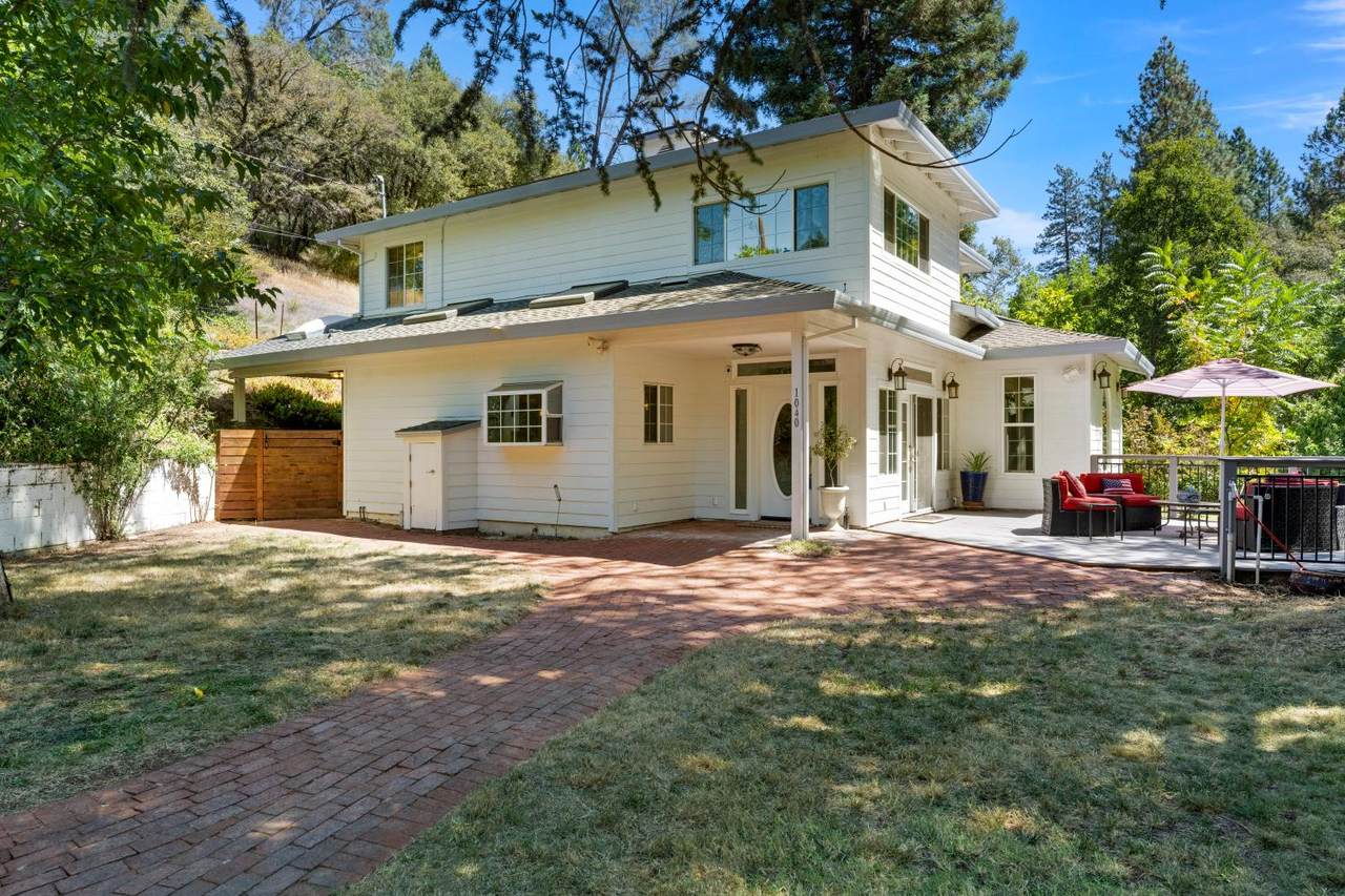 https://bt-photos.global.ssl.fastly.net/sacramento/1280_boomver_1_561215433-2.jpg