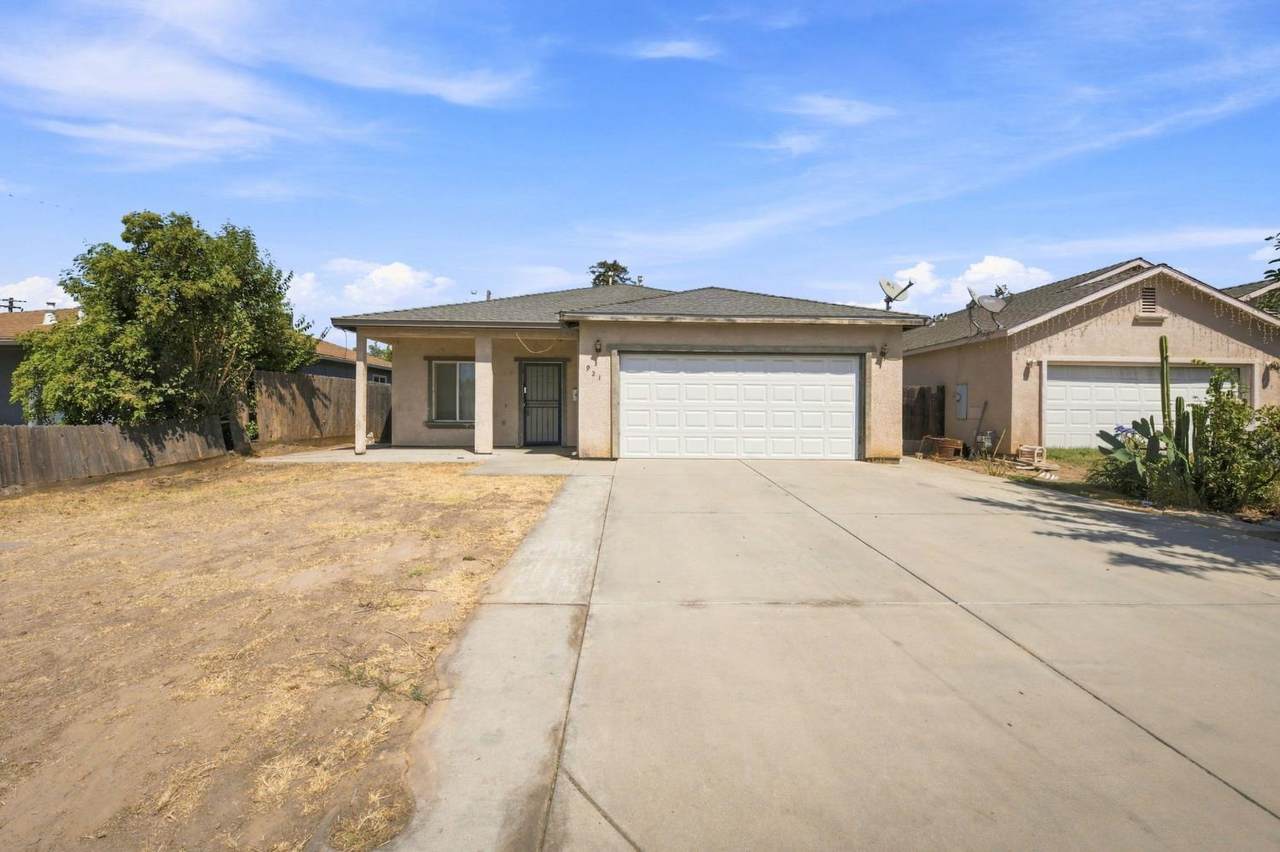 921 Udona Lane - Photo 1
