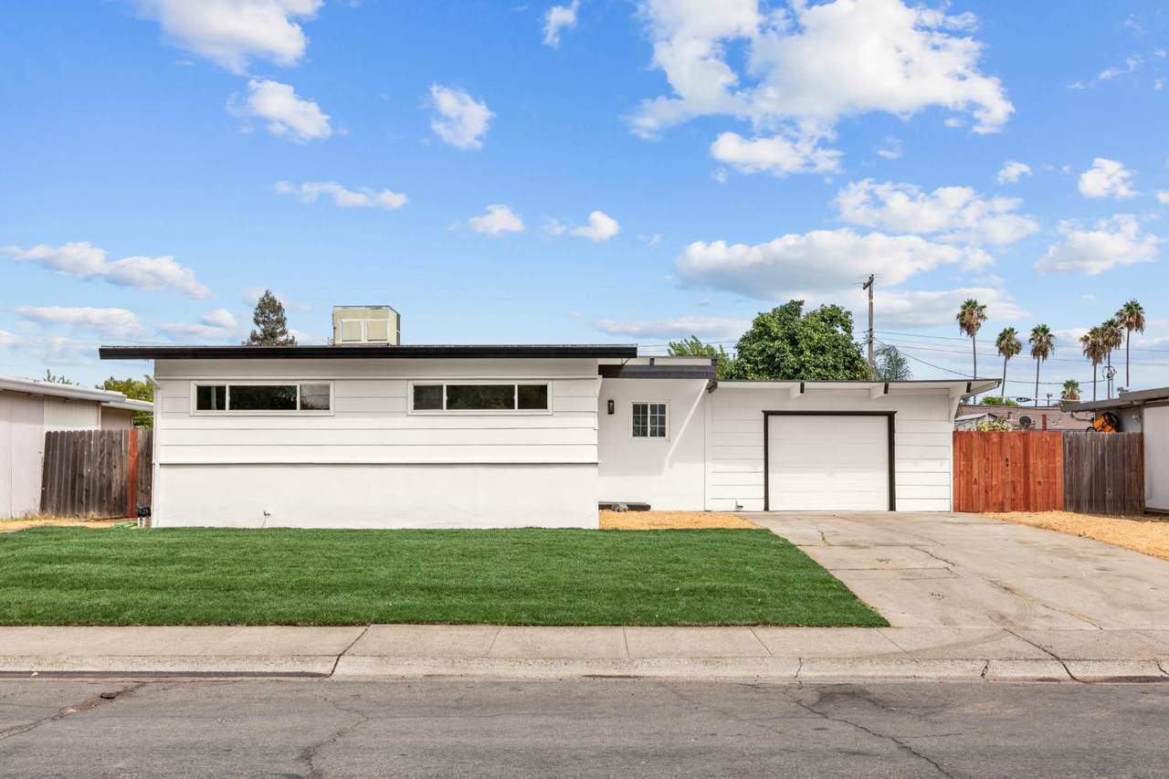 7633 23rd Street - Photo 1