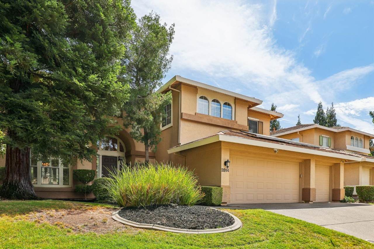 2814 Barret Drive - Photo 1