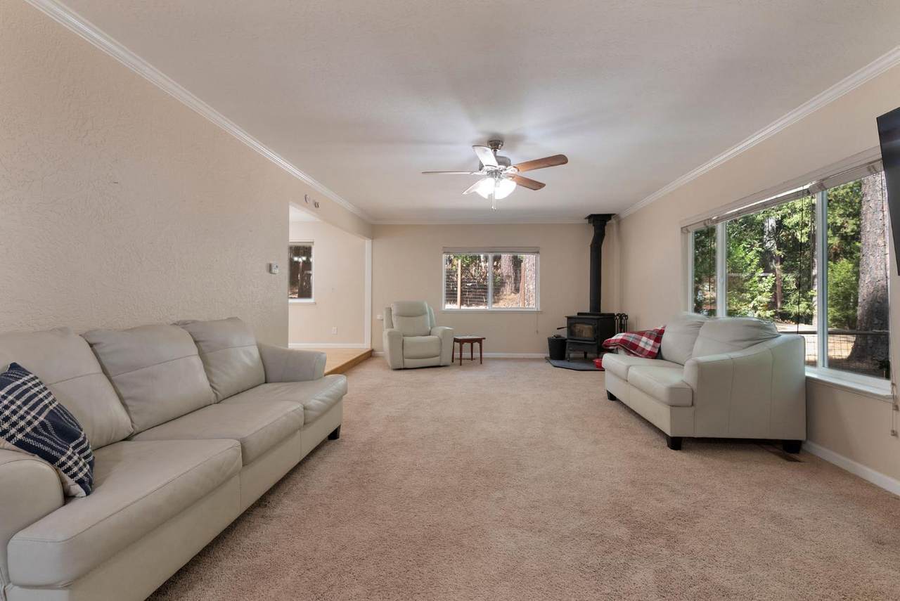 https://bt-photos.global.ssl.fastly.net/sacramento/1280_boomver_1_561215532-2.jpg