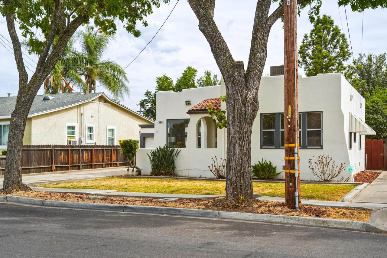 https://bt-photos.global.ssl.fastly.net/sacramento/1280_boomver_1_561215553-2.jpg