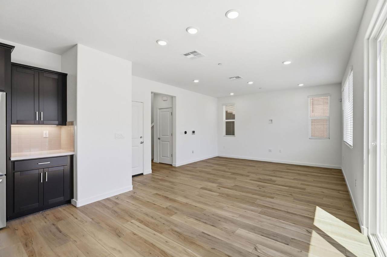 https://bt-photos.global.ssl.fastly.net/sacramento/1280_boomver_1_561215641-2.jpg