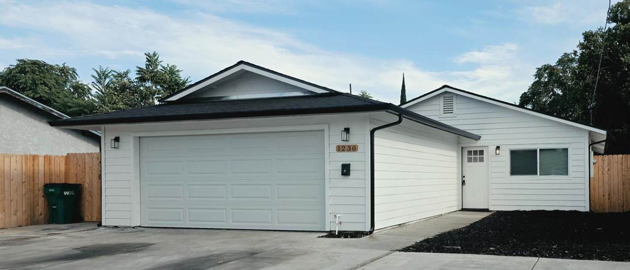 1230 10th Street - Photo 1