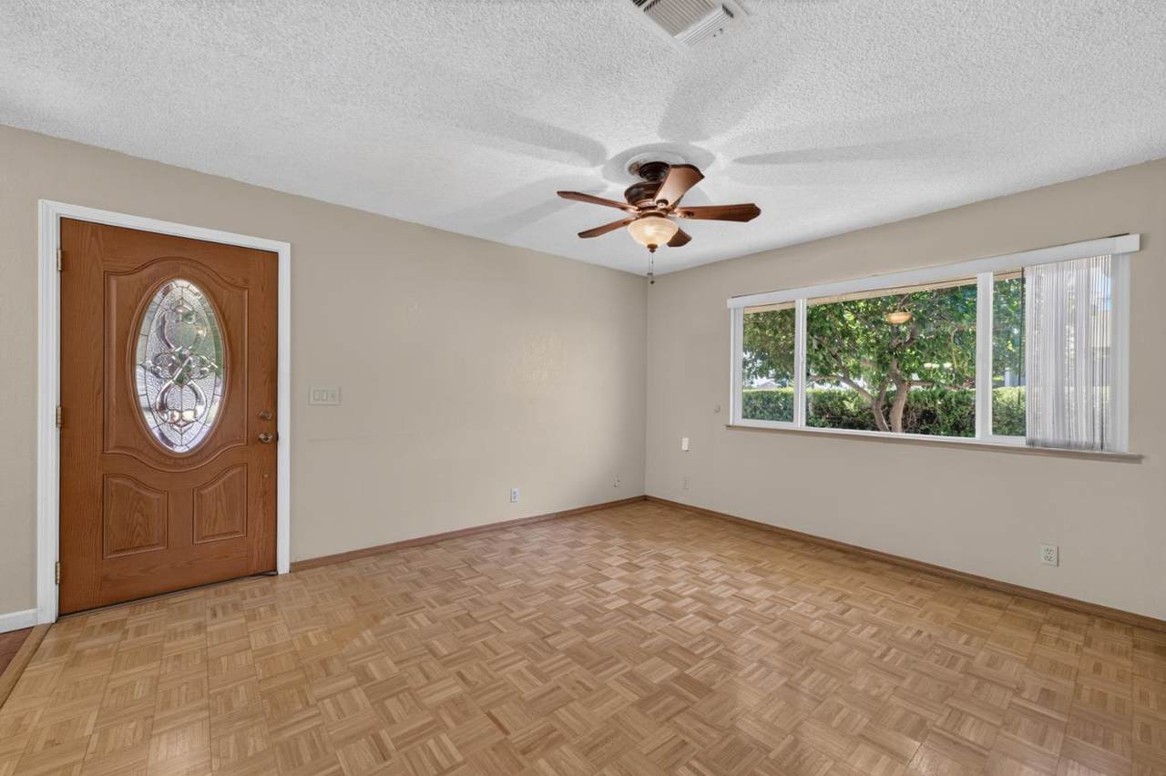 https://bt-photos.global.ssl.fastly.net/sacramento/1280_boomver_1_561215712-2.jpg