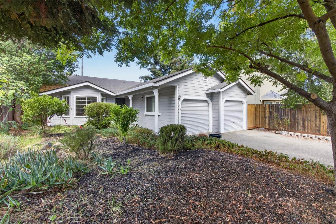 https://bt-photos.global.ssl.fastly.net/sacramento/1280_boomver_1_561215760-2.jpg
