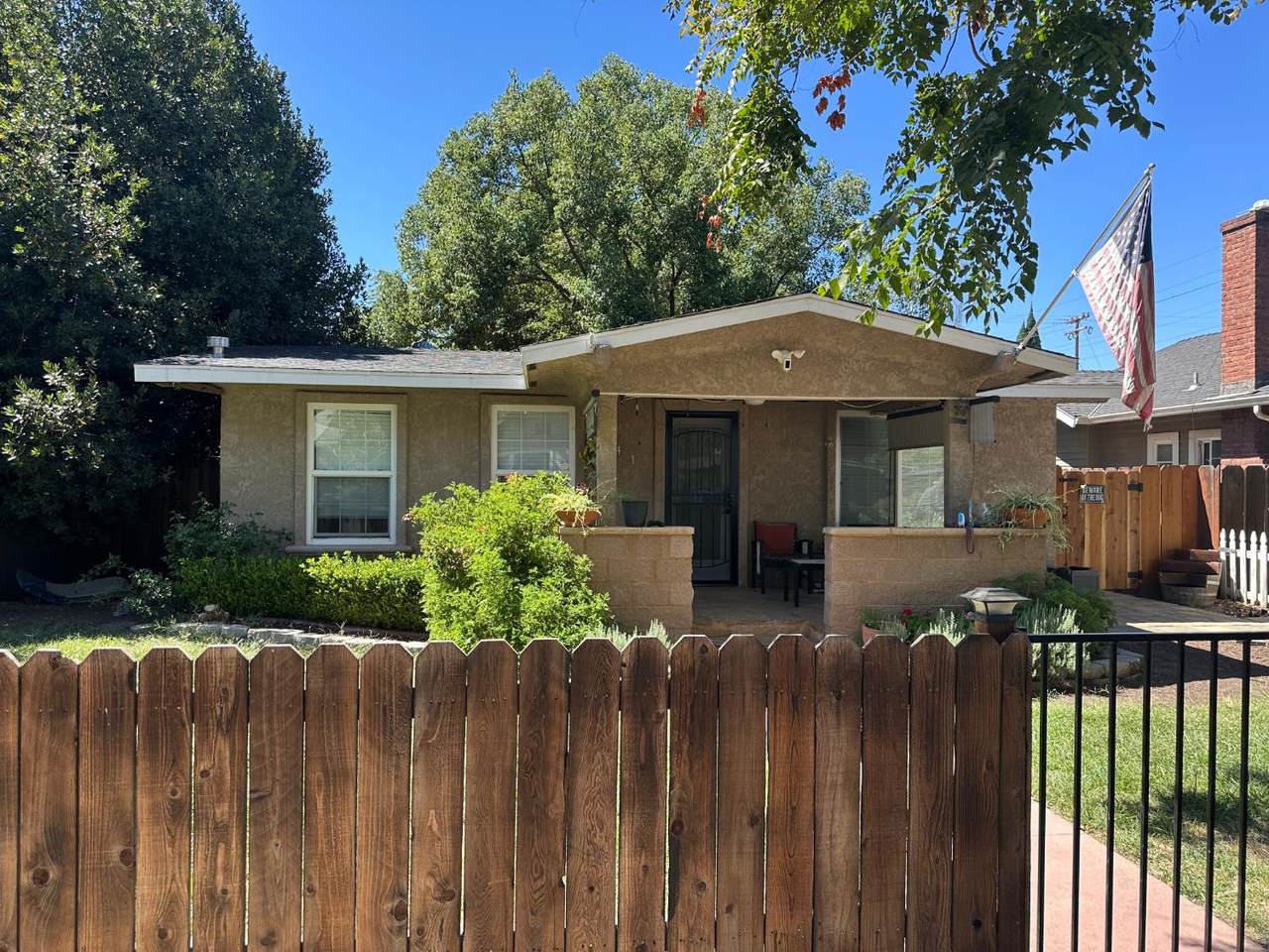https://bt-photos.global.ssl.fastly.net/sacramento/1280_boomver_1_561215835-2.jpg