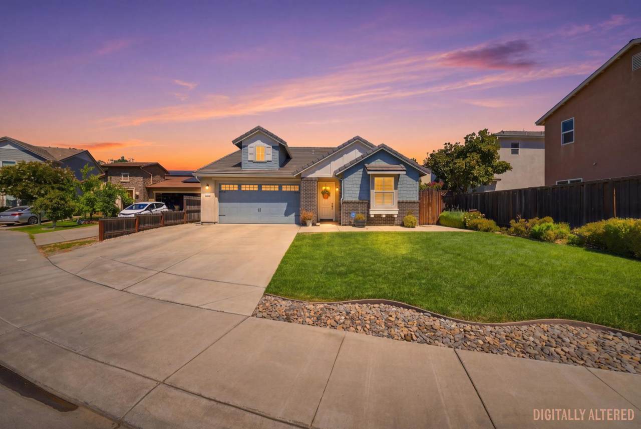 2725 Greenleaf Street - Photo 1