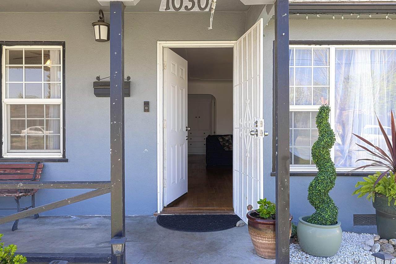 https://bt-photos.global.ssl.fastly.net/sacramento/1280_boomver_1_561215986-2.jpg