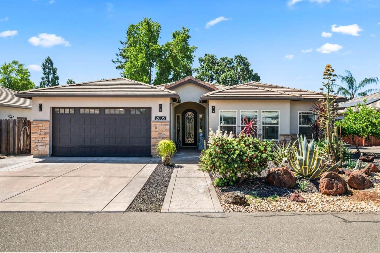 2605 Gunn Road - Photo 1