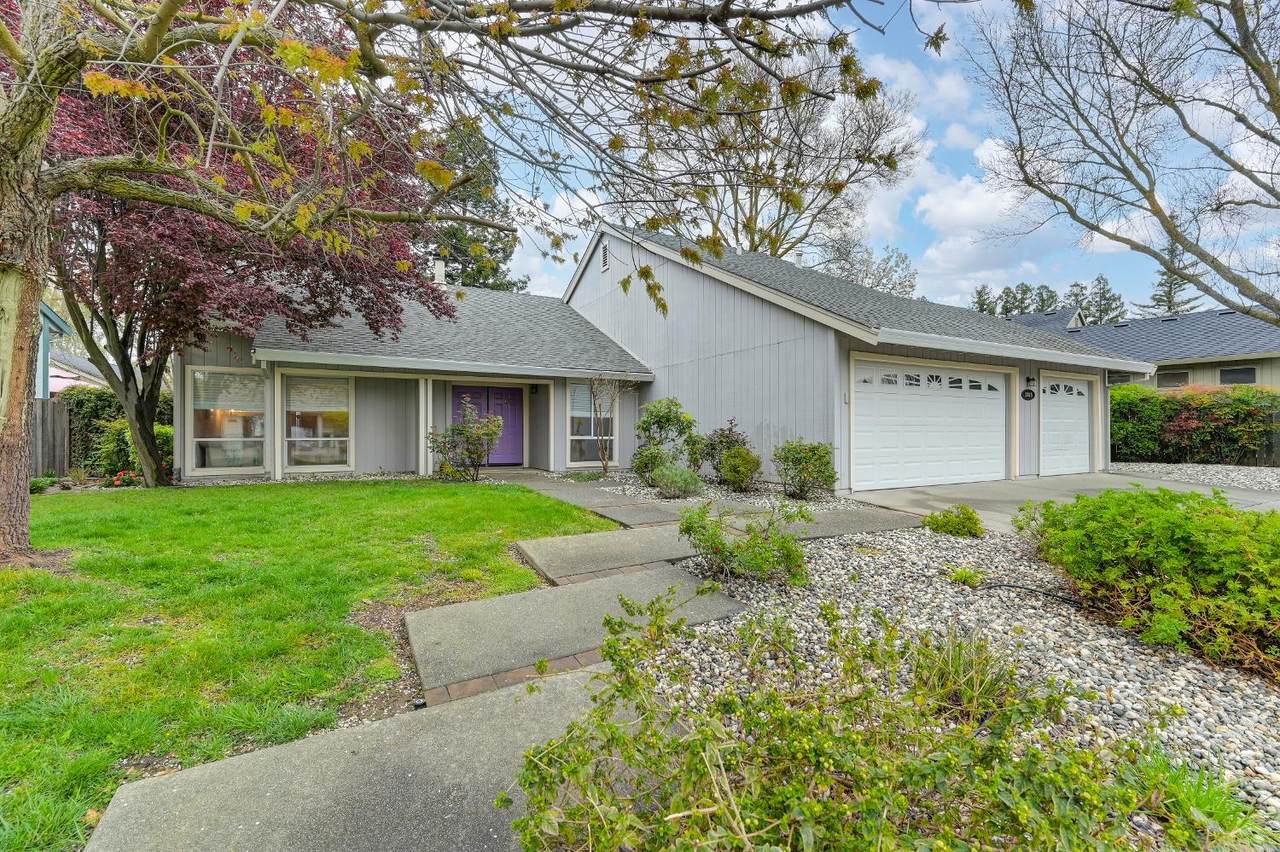 2815 Concord Avenue - Photo 1