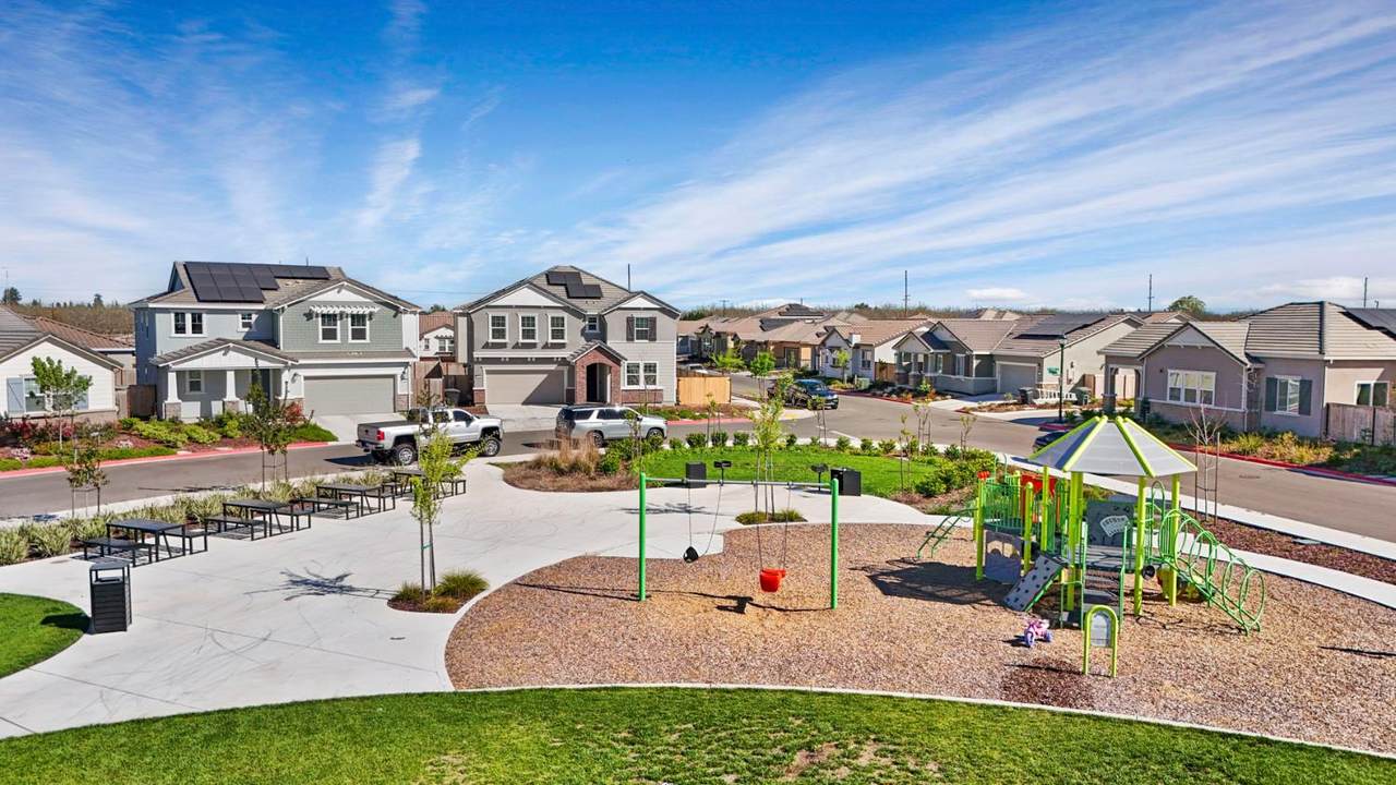 https://bt-photos.global.ssl.fastly.net/sacramento/1280_boomver_1_561216334-2.jpg