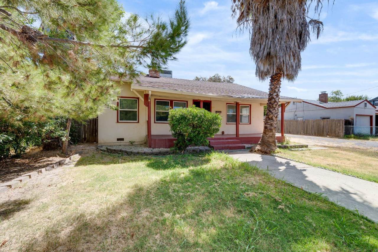 3128 Clay Street - Photo 1