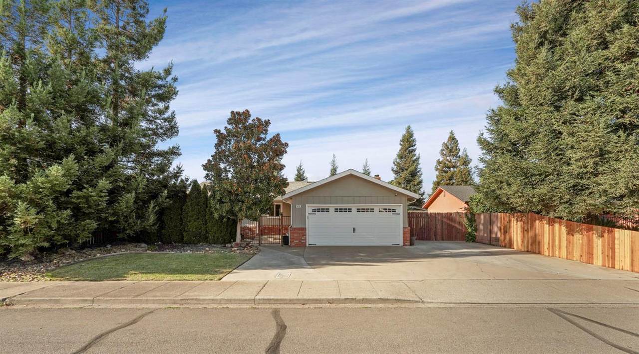 2223 Elm Street - Photo 1