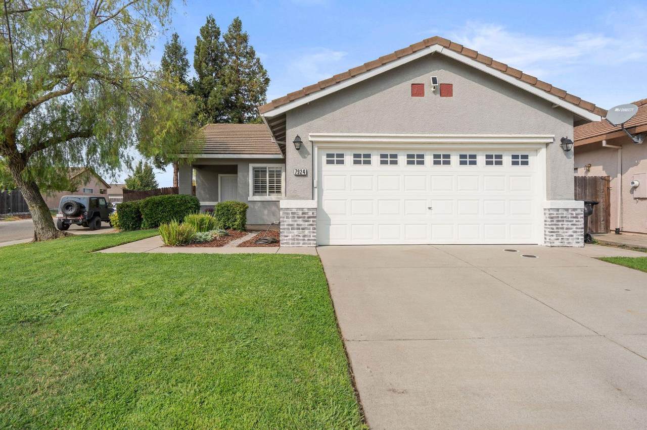 7924 Symington Way - Photo 1