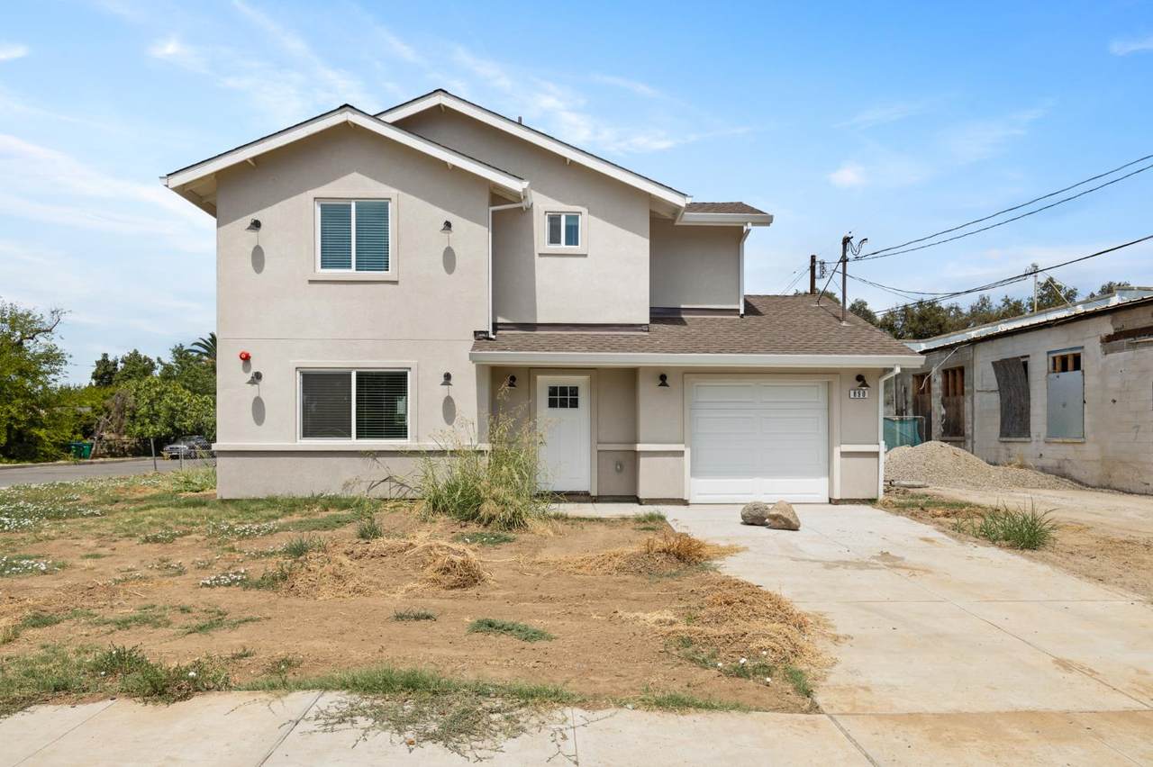890 Bridgeford Avenue - Photo 1