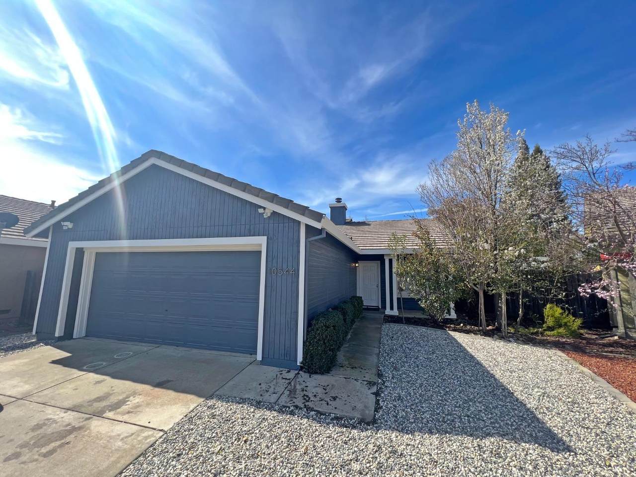 10544 Ragtime Cir - Photo 1