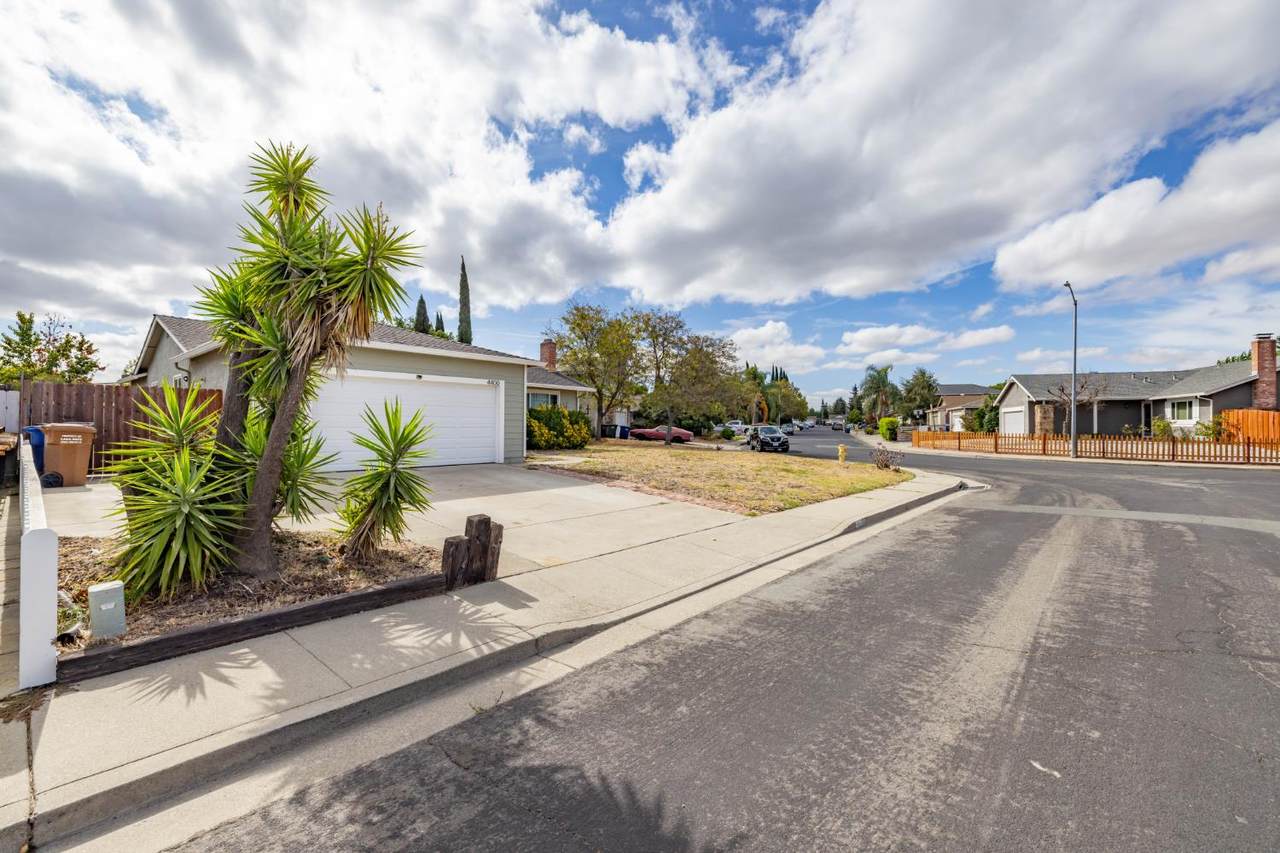 https://bt-photos.global.ssl.fastly.net/sacramento/1280_boomver_1_561216872-2.jpg