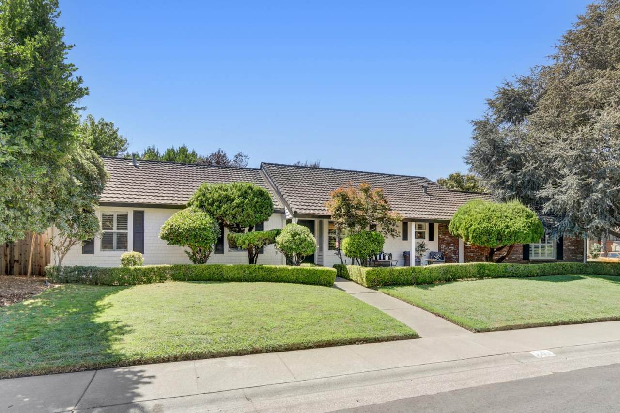 https://bt-photos.global.ssl.fastly.net/sacramento/1280_boomver_1_561216940-2.jpg