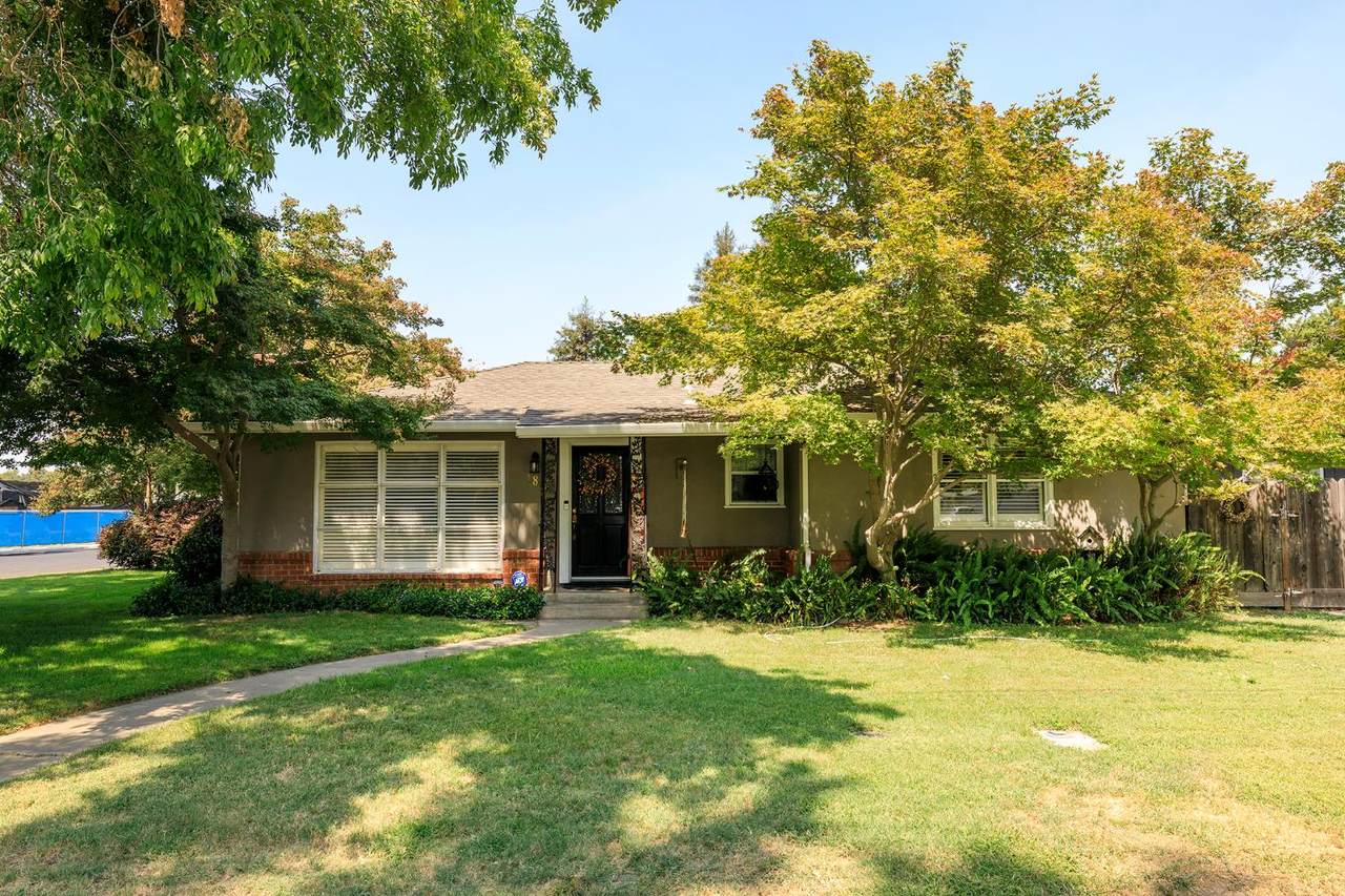 1815 Marshall Street - Photo 1