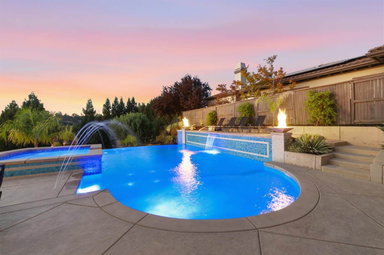 https://bt-photos.global.ssl.fastly.net/sacramento/1280_boomver_1_561216990-2.jpg