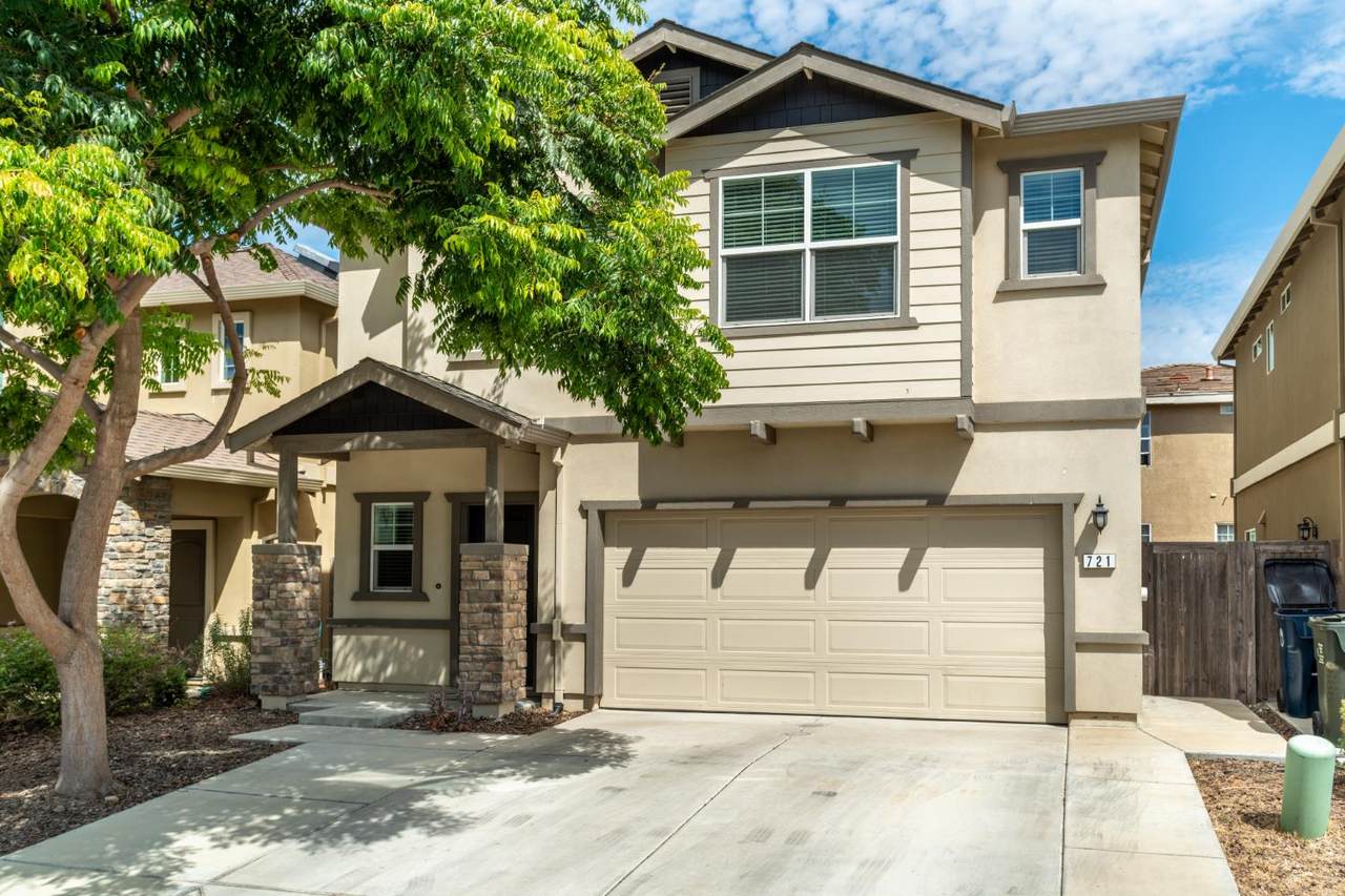 721 Ephesus Avenue - Photo 1