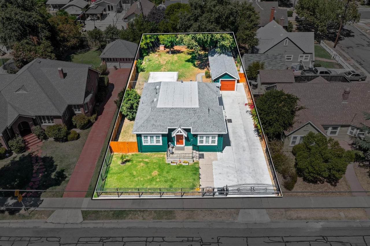 1515 Harding Way - Photo 1