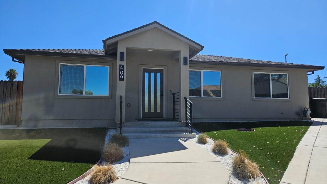409 Hovey Court - Photo 1