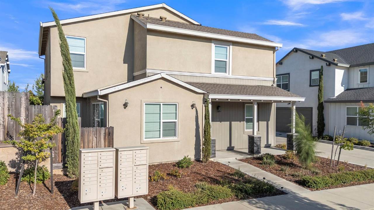 https://bt-photos.global.ssl.fastly.net/sacramento/1280_boomver_1_561217367-2.jpg
