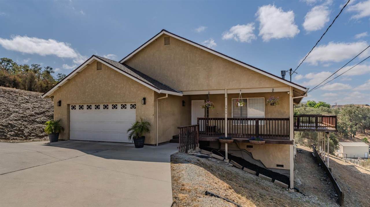 3650 Delin Way - Photo 1