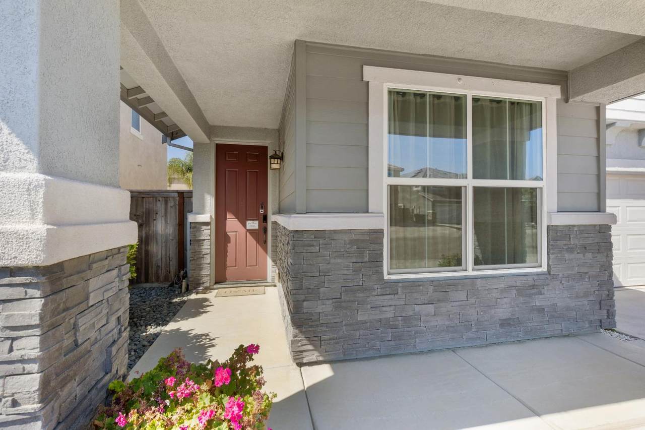 https://bt-photos.global.ssl.fastly.net/sacramento/1280_boomver_1_561218350-2.jpg