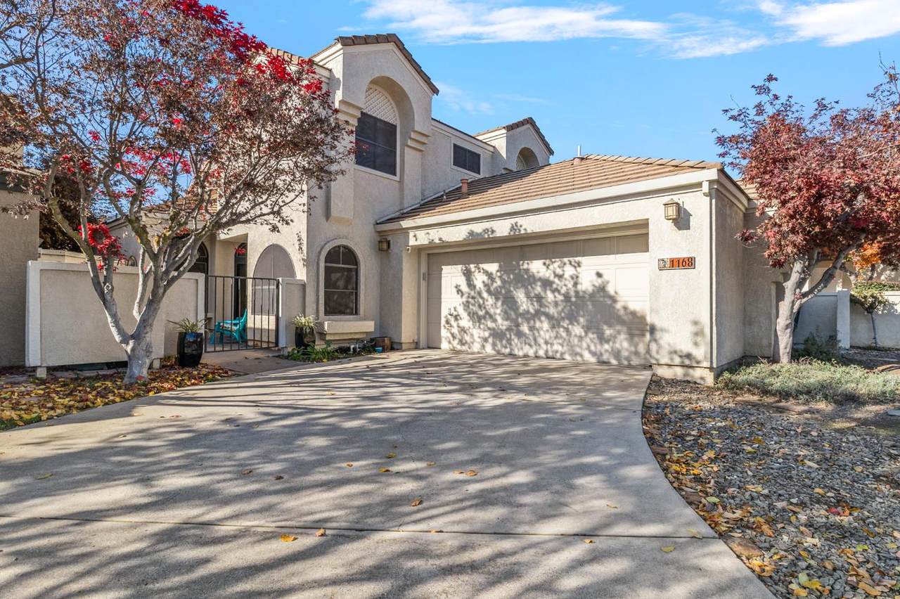 https://bt-photos.global.ssl.fastly.net/sacramento/1280_boomver_1_561227603-2.jpg