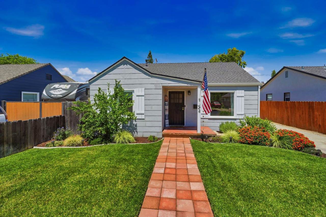 327 Eureka Avenue - Photo 1