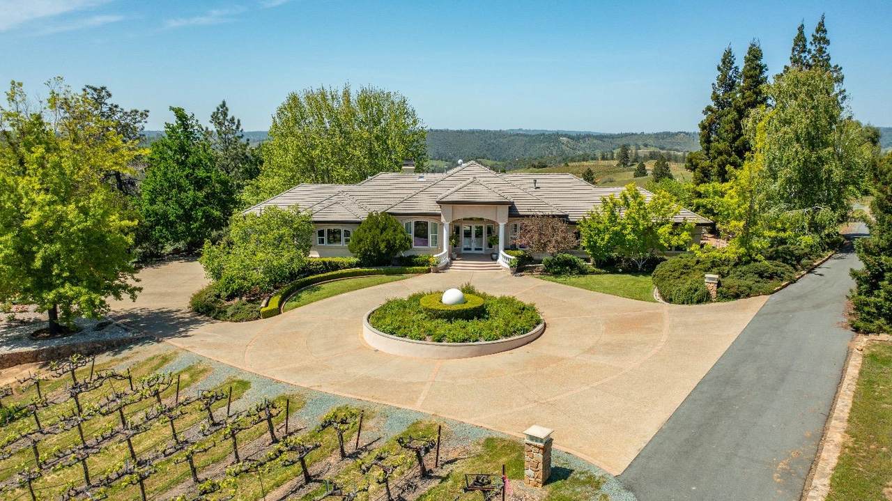 https://bt-photos.global.ssl.fastly.net/sacramento/1280_boomver_1_561228720-2.jpg