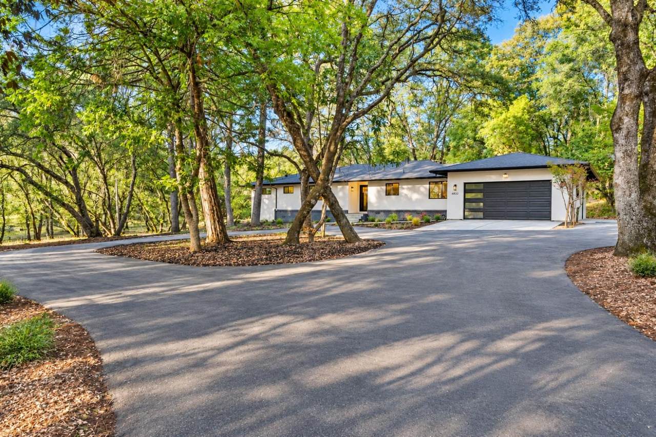 4920 Winding Way - Photo 1