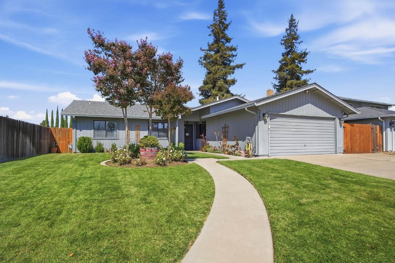 3565 Deseret Drive - Photo 1