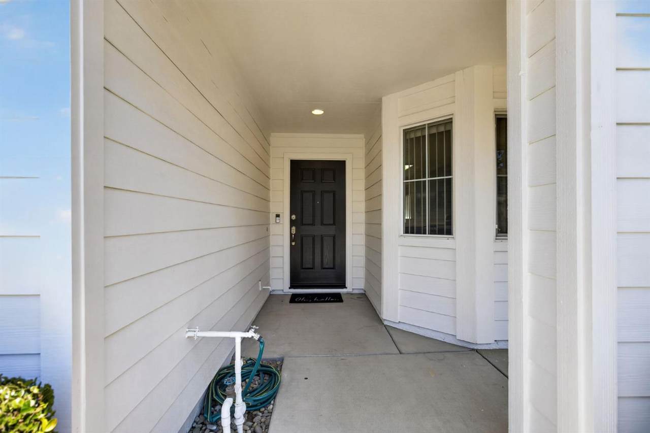 https://bt-photos.global.ssl.fastly.net/sacramento/1280_boomver_2_561229109-2.jpg