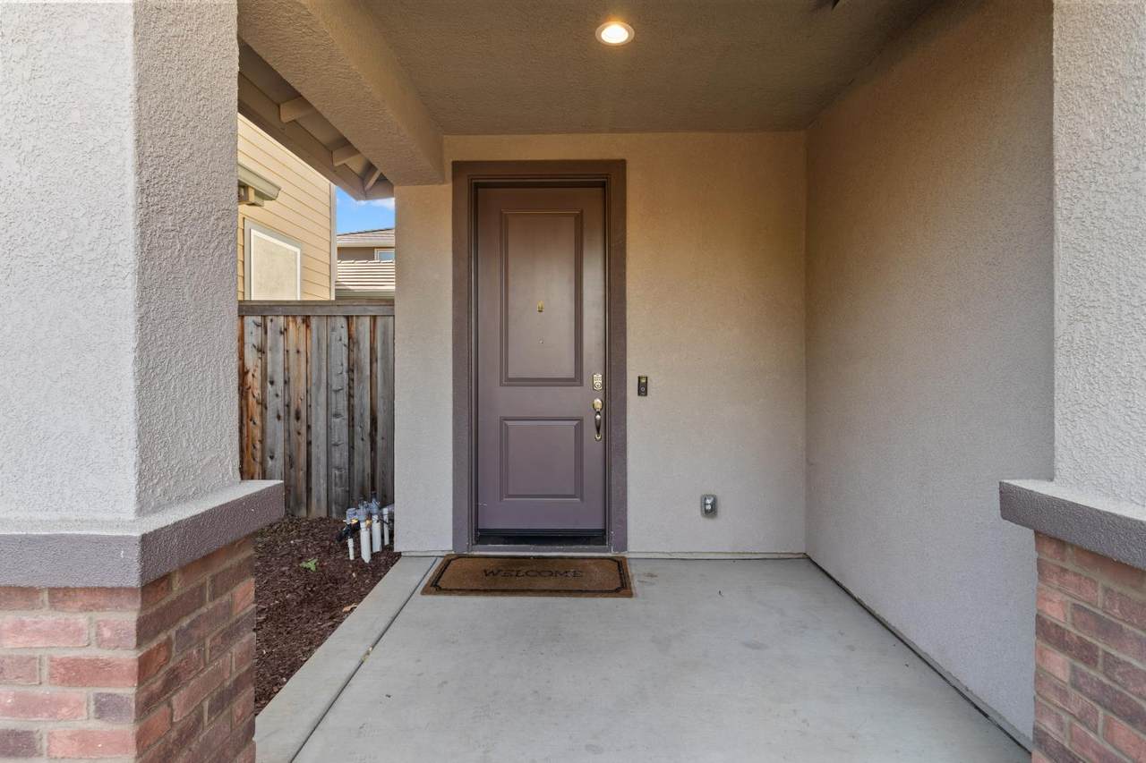 https://bt-photos.global.ssl.fastly.net/sacramento/1280_boomver_1_561229414-2.jpg