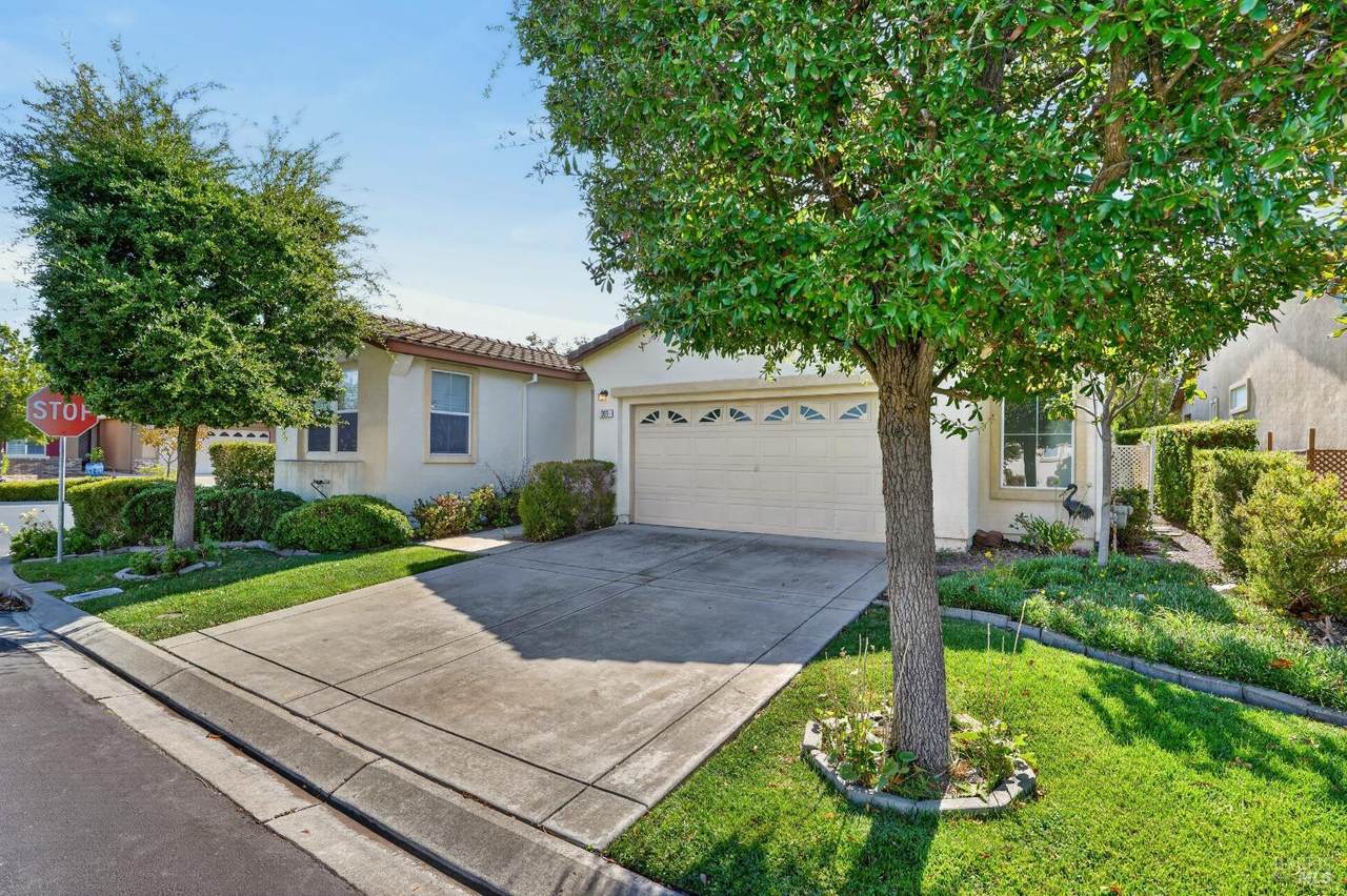 https://bt-photos.global.ssl.fastly.net/sacramento/1280_boomver_1_561229559-2.jpg