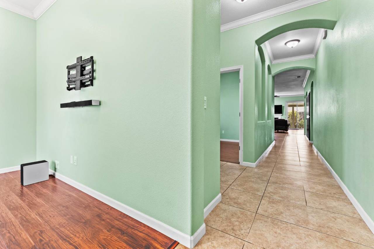 https://bt-photos.global.ssl.fastly.net/sacramento/1280_boomver_1_561229645-2.jpg