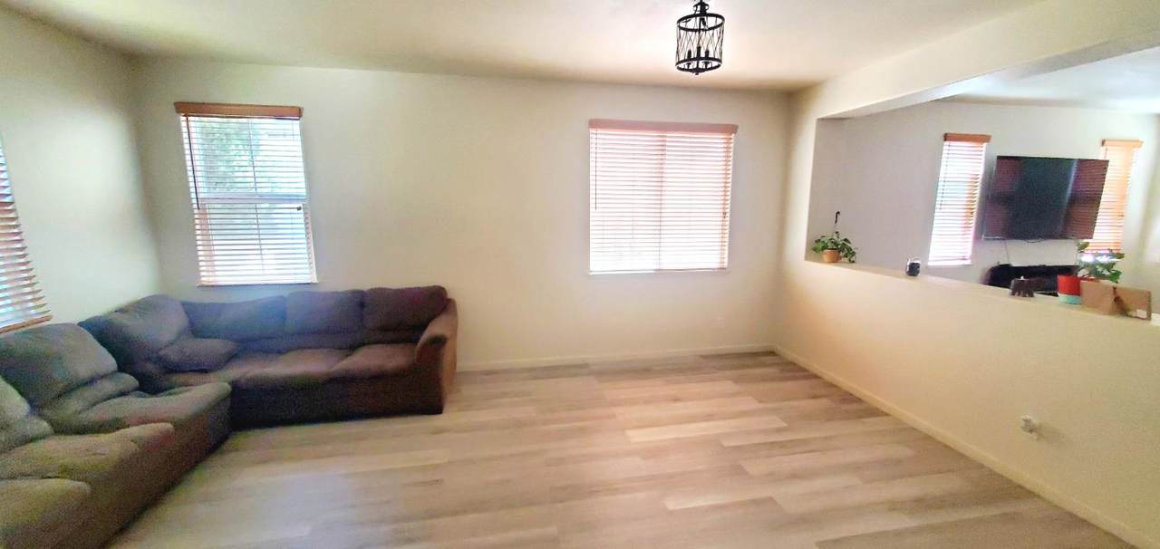 https://bt-photos.global.ssl.fastly.net/sacramento/1280_boomver_1_561229693-2.jpg