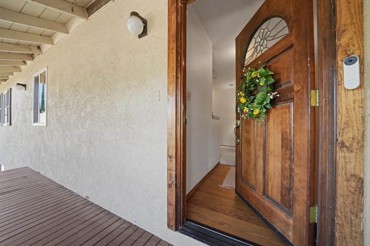 https://bt-photos.global.ssl.fastly.net/sacramento/1280_boomver_1_561229748-2.jpg