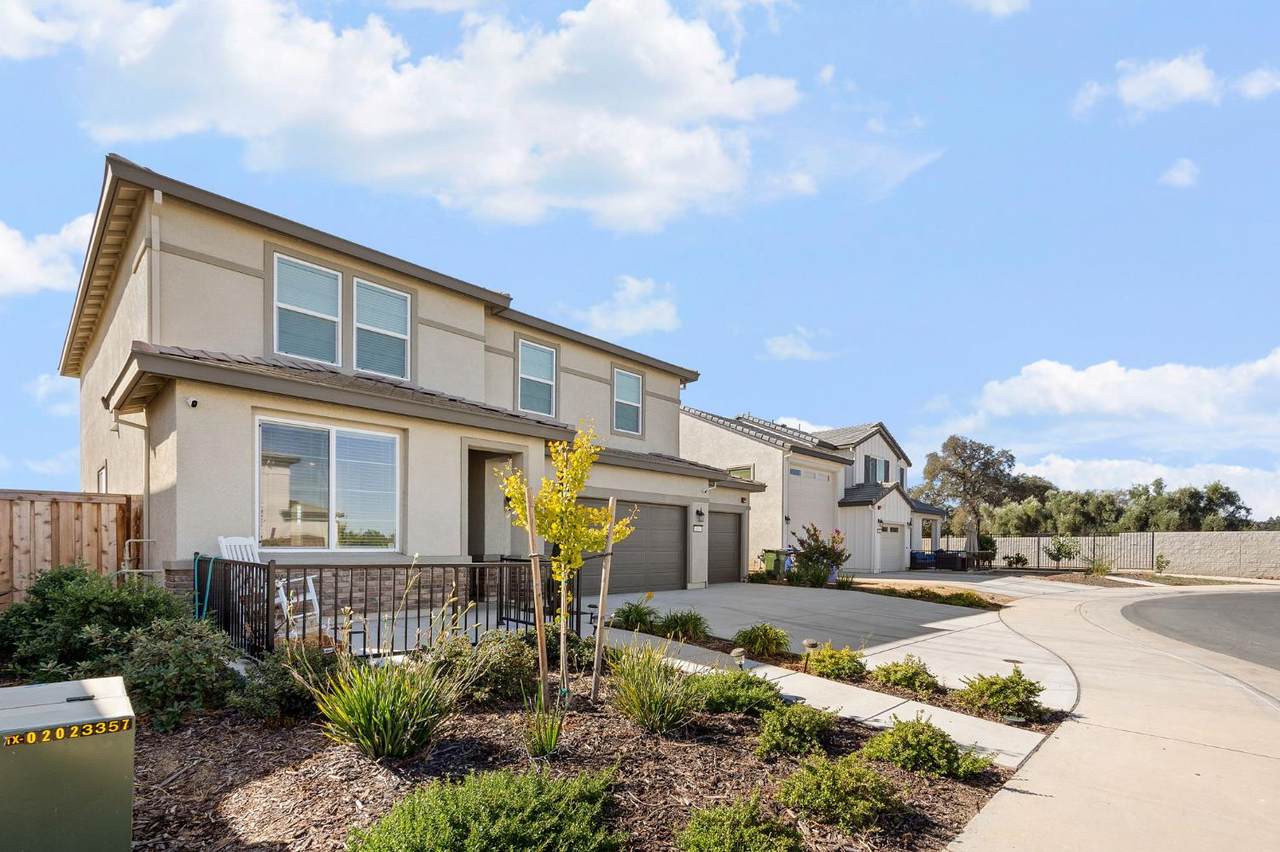 https://bt-photos.global.ssl.fastly.net/sacramento/1280_boomver_1_561229829-2.jpg