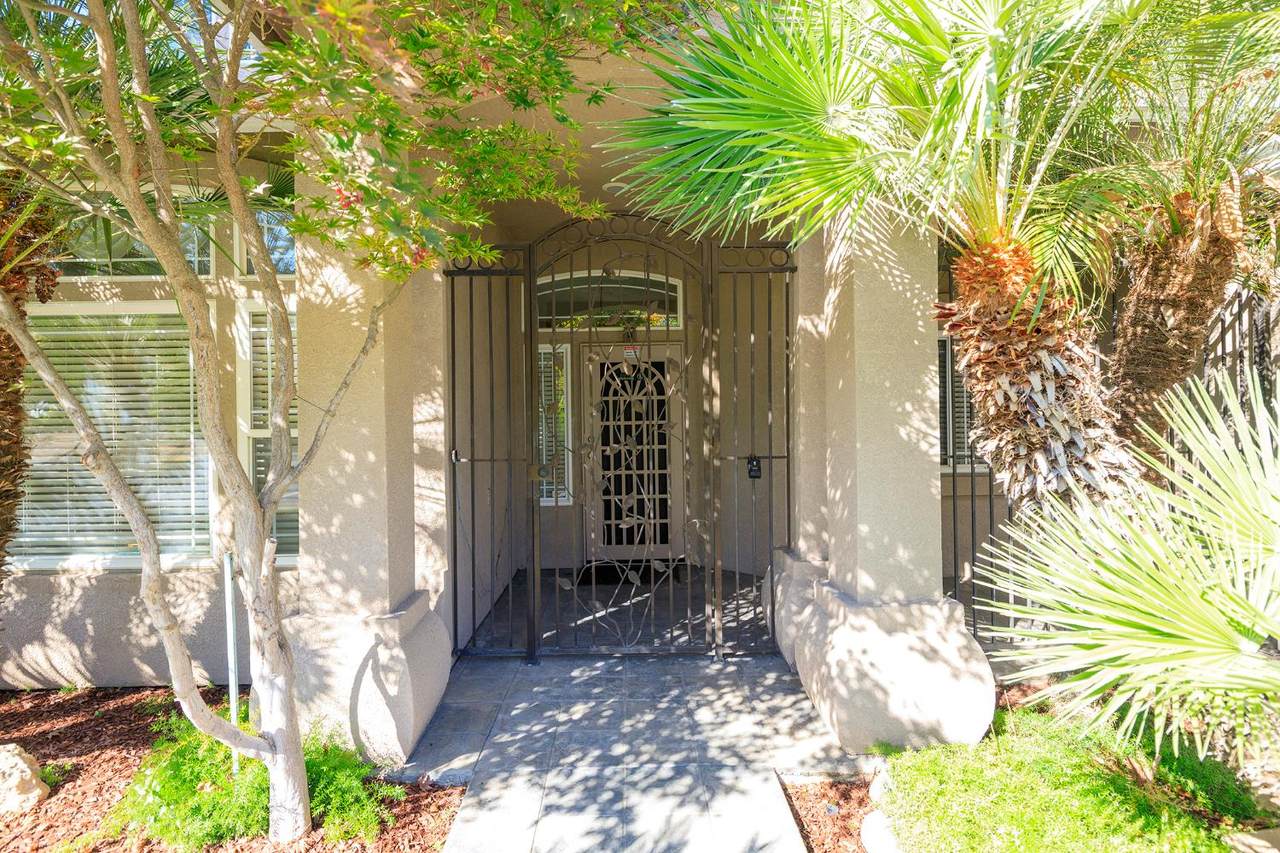 https://bt-photos.global.ssl.fastly.net/sacramento/1280_boomver_1_561229880-2.jpg