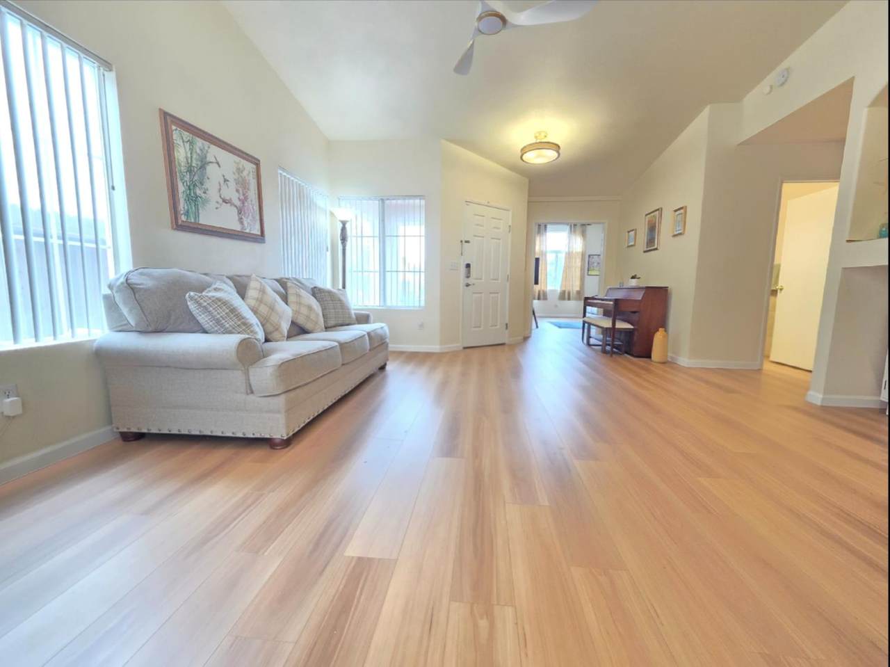 https://bt-photos.global.ssl.fastly.net/sacramento/1280_boomver_1_561229962-2.jpg