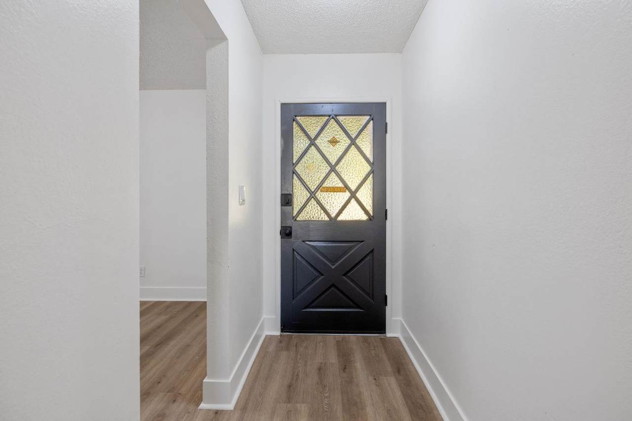 https://bt-photos.global.ssl.fastly.net/sacramento/1280_boomver_1_561229997-2.jpg